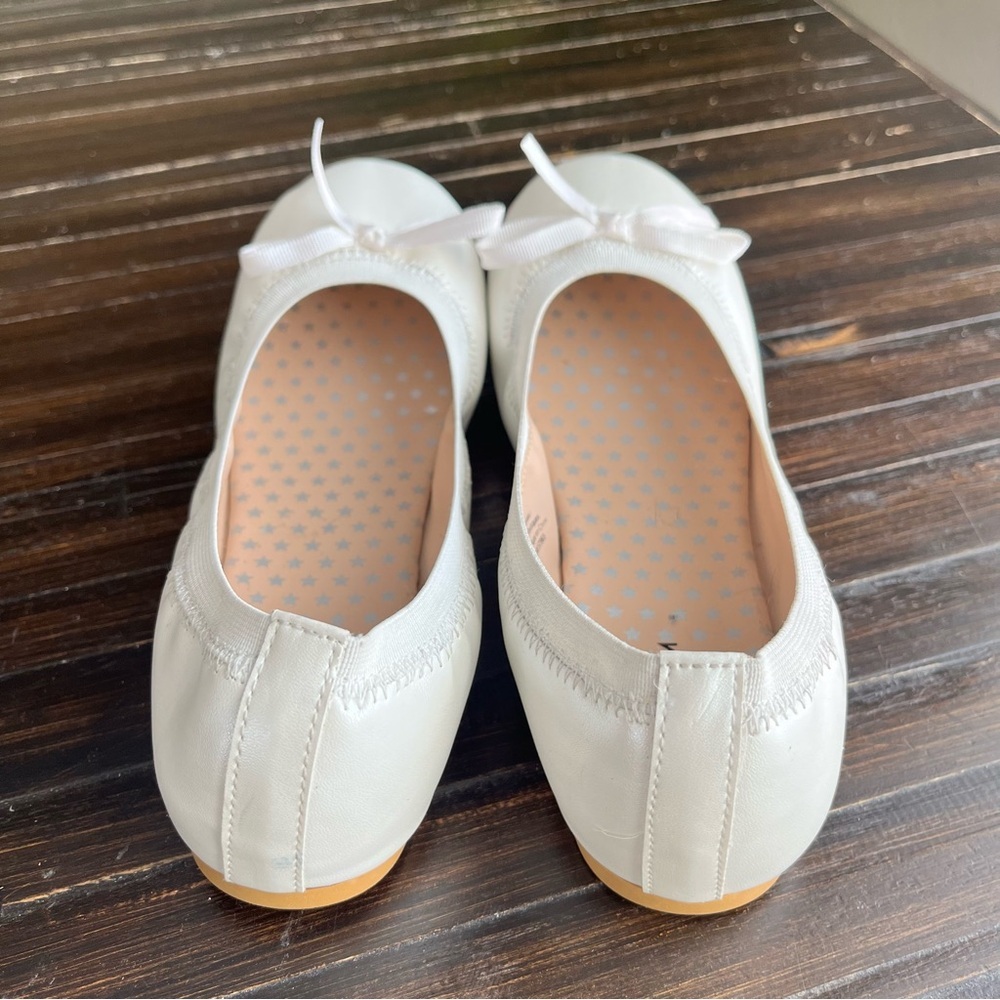 NORDSTROM Kids Elise Ballet Flat In White NEW - Picture 9 of 13